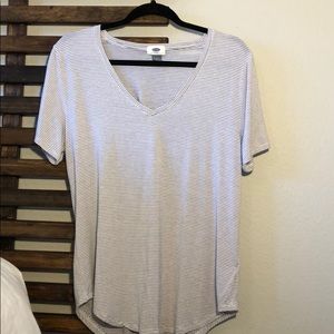 GAP Soft V neck Tee